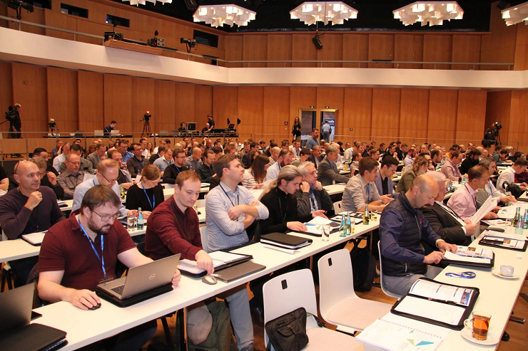 ISO GPS-News-Meeting in der Stadthalle Chemnitz
