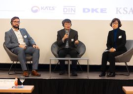 Drei Speaker auf dem German Korean S-Dialogue