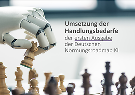 Eine Roboterhand spielt Schach