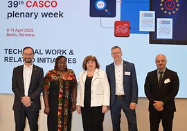 ISO und CASCO Leadership v.l. Sergio Mujica, Caroline Outa, Cristina Draghici, Christoph Winterhalter und Elias Rafoul