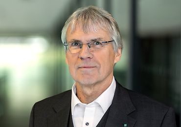 Porträt von Prof. Holger Hanselka