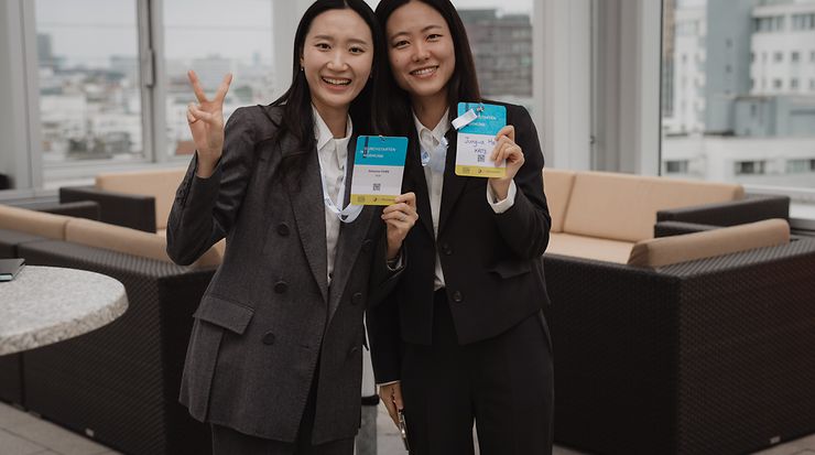 1377-DIN-Durchstarten-Konferenz-10-2025