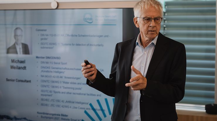 1906-DIN-Durchstarten-Konferenz-10-2025