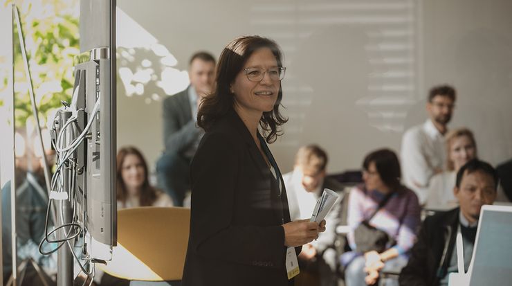 2549-DIN-Durchstarten-Konferenz-10-2025