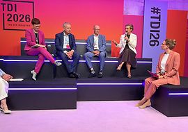 Foto von der Paneldiskussion zur Normung