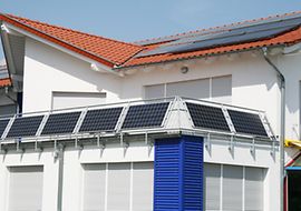 Plug-in Solarsysteme an einem Balkon
