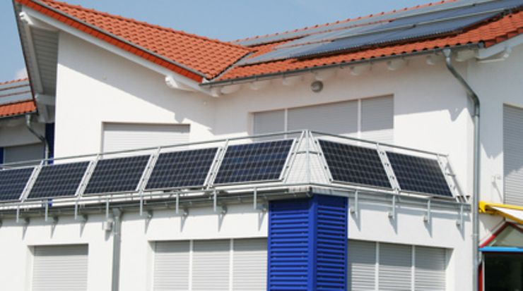 Plug-in Solarsysteme an einem Balkon