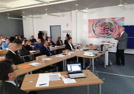 Expert*innen auf dem DIN-Workshop Farbnormung Neuer Inhalt